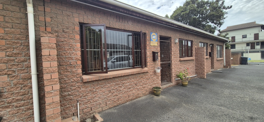 2 Bedroom Property for Sale in Table View Western Cape